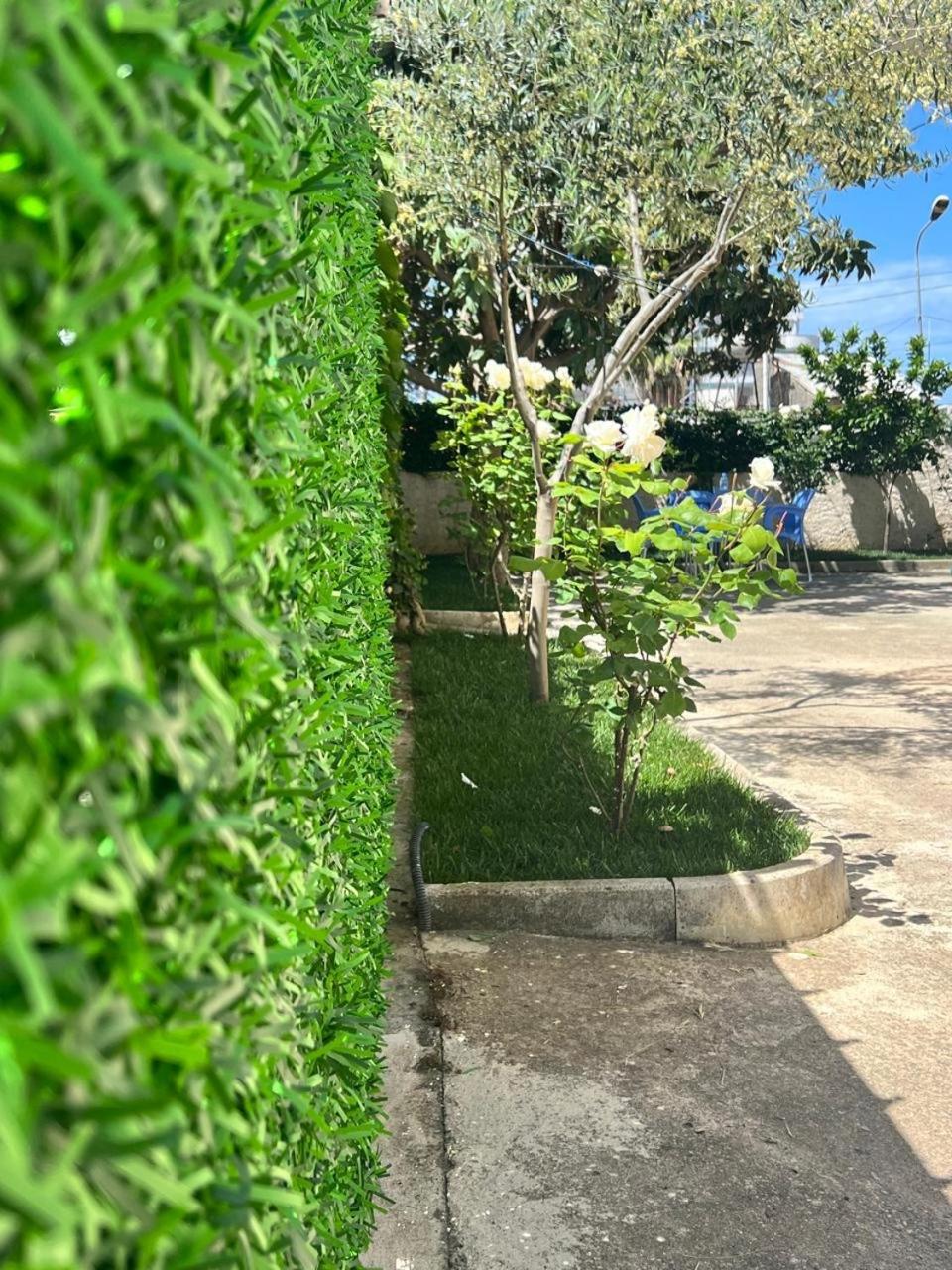 Bp Beach Apartments Golem  Exterior foto